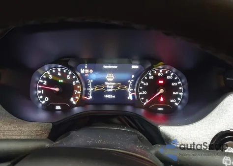 2024 Jeep Compass Latitude Lux Fwd z USA, uszkodzony, nr VIN 3C4NJDFN4RT155194